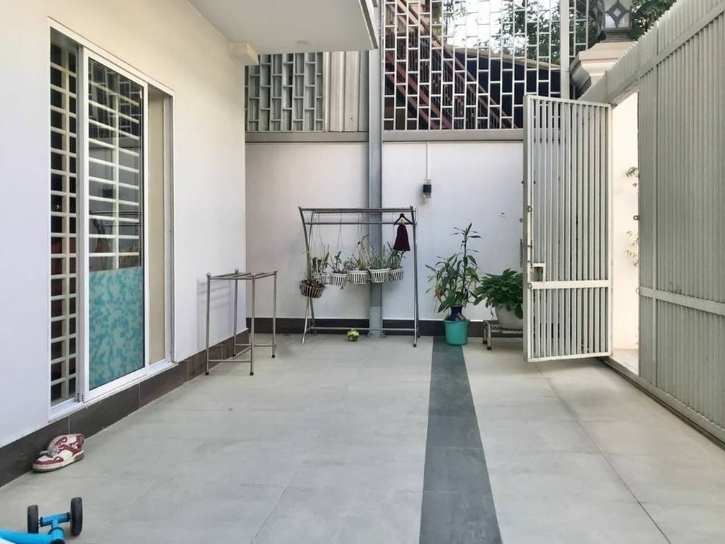 200 sqm Land Size Vila K pronájmu