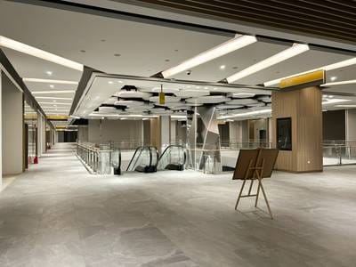 The Peak 豪华公寓 | Tonle Bassac零售店出售，位于Tonle Bassac