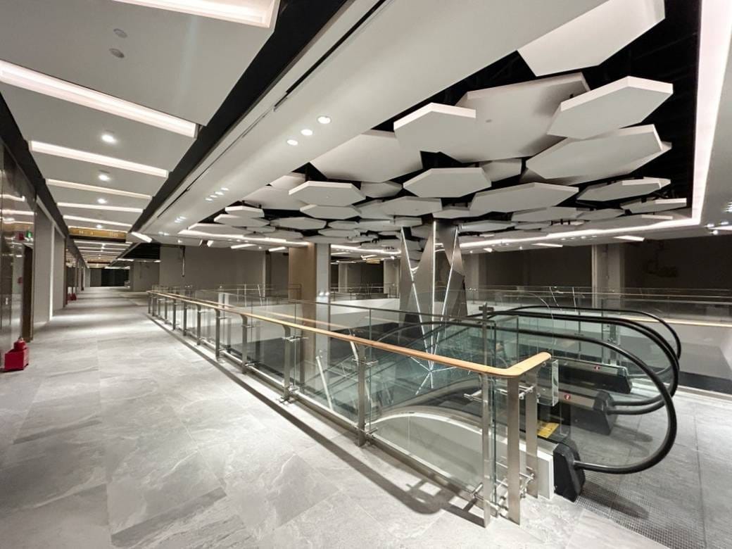 The Peak 豪华公寓 | Chamkarmon零售店出售，位于Chamkarmon