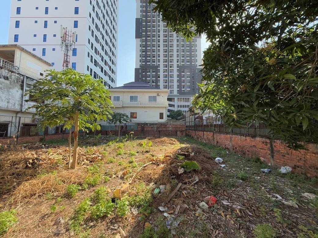 512平方米土地面积的土地出售，价格$2,600