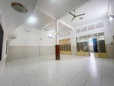 Toul Tum Poung 2店屋出租，位于Toul Tum Poung 2