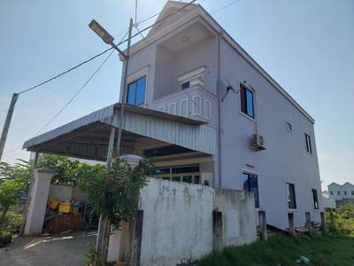 House and lot Na sprzedaż o powierzchni mieszkalnej 144 m² w Prek Pnov