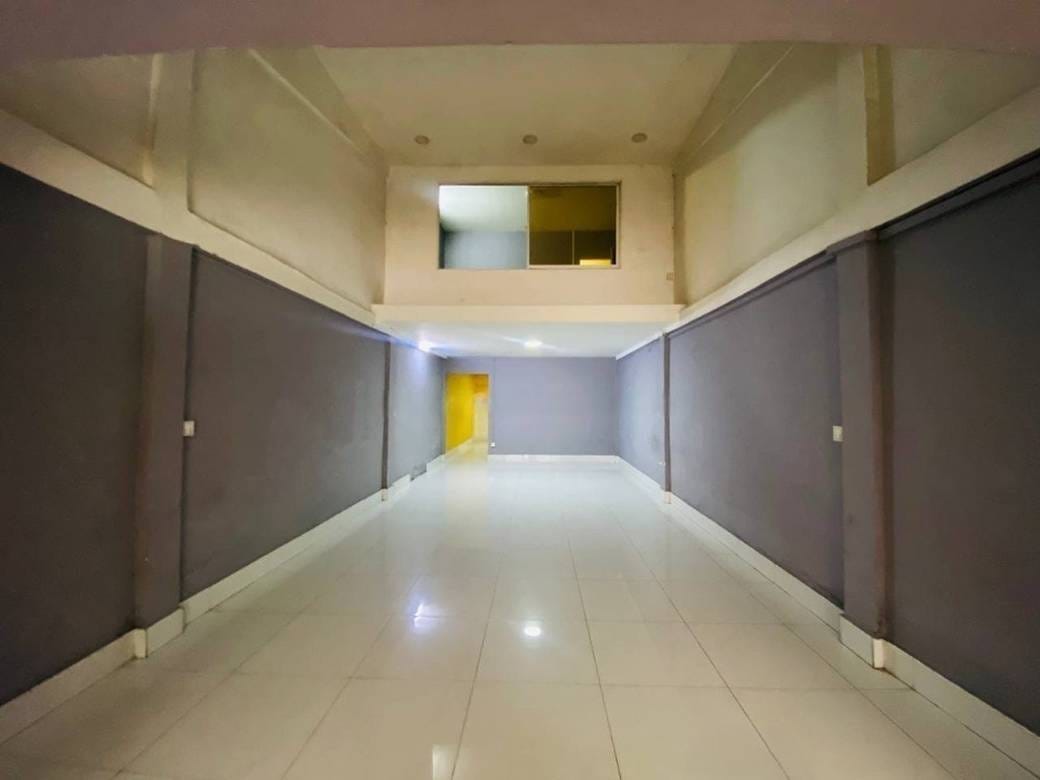 ChamkarmonCommercialShophouse出租，位于Toul Tum Poung 2Chamkarmon，价格$400