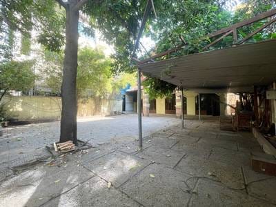 971 sqm Land Size House and lot K pronájmu