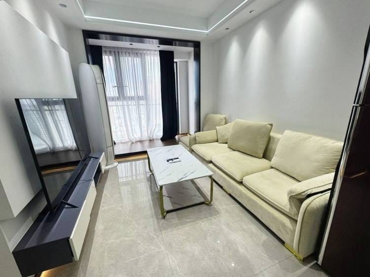 Agile Sky Residence 公寓出售 – 42层，两卧室
