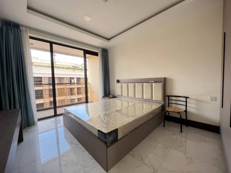 Studio Apartment on the 18th Floor – Urgent Sale! Don't Miss Out!