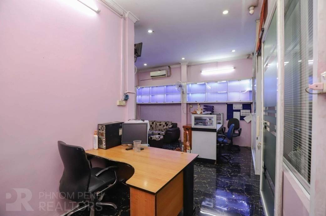 店屋出租，位于, 万景岗3分区（BKK3), 波哥堪, 金边