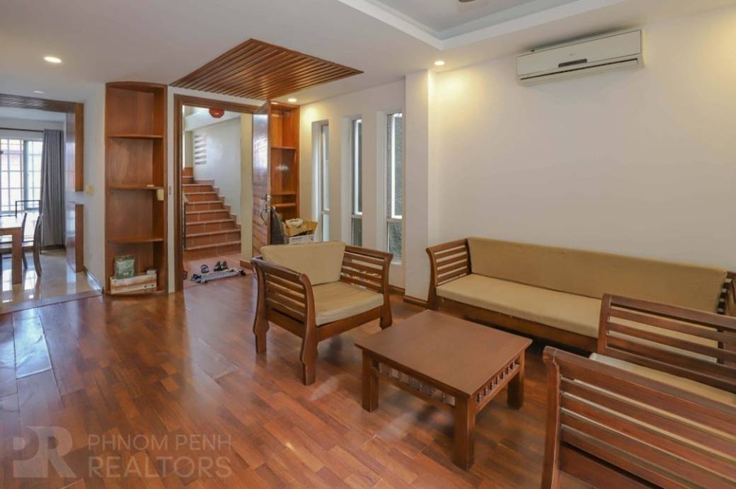 100 sqm Land Size Apartmán K pronájmu