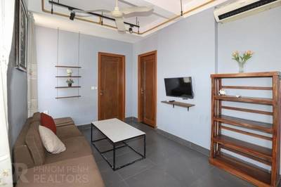 Flat House For Rent in Tonle Bassac, Chamkarmon, Phnom Penh