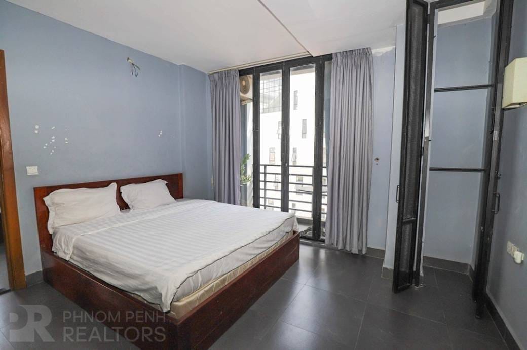 70 sqm Land Size Flat House For Rent