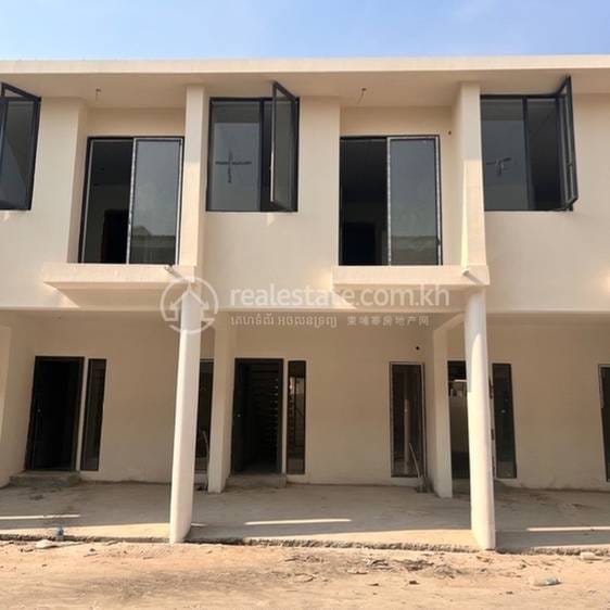 81 sqm Land Size House and lot Na prodej
