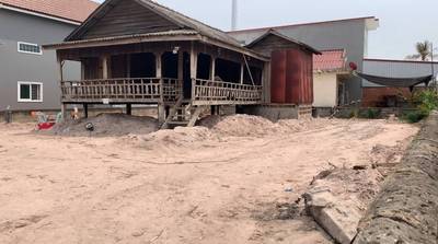 ที่ดิน สำหรับขาย ใน Rolea B'ier $300,000