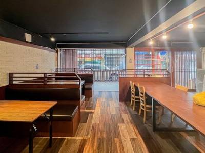 Daun Penh Shophouse For Rent in Daun Penh