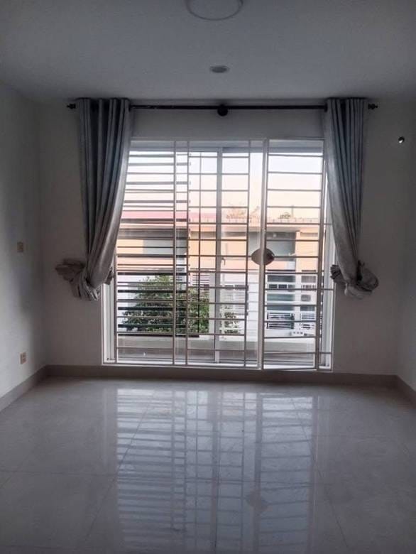 Vila K pronájmu in Chbar Ampov II, Chbar Ampov, Phnom Penh