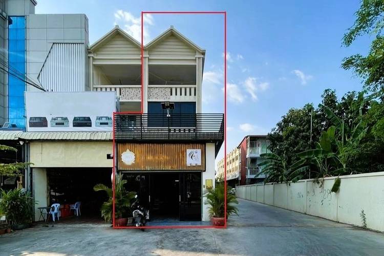 ลิงก์เฮ้าส์ สำหรับขาย ใน Chrang Chamres 2, Russey Keo, Phnom Penh