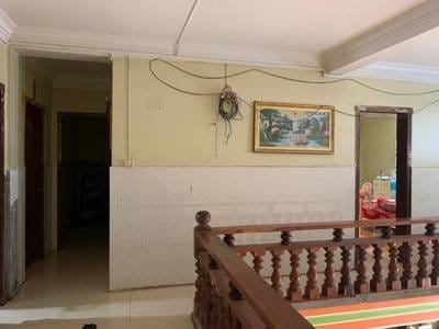 $210,000 Flat House