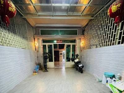 112 sqm Land Size Shophouse For Rent