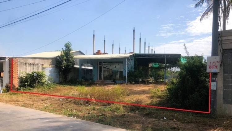 House For Sale in Achar Leak, Stueng Saen, Kampong Thom