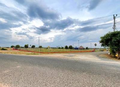 2,105 sqm Land Size Pozemky Na prodej