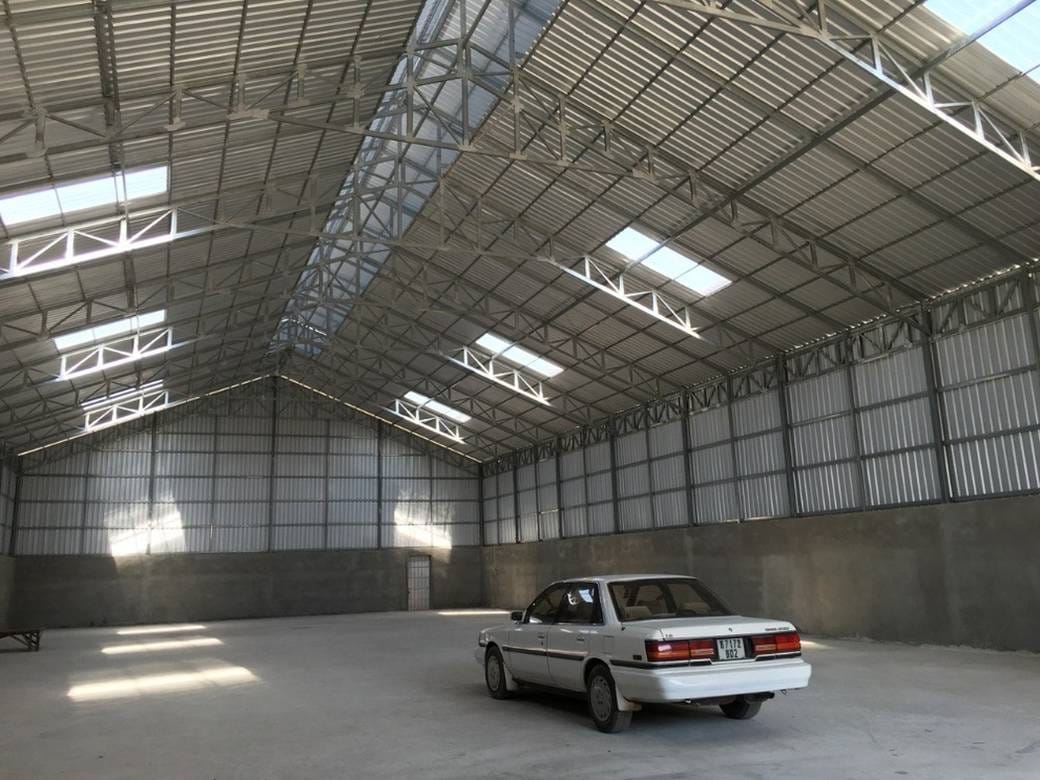 720 sqm Land Size Sklad K pronájmu