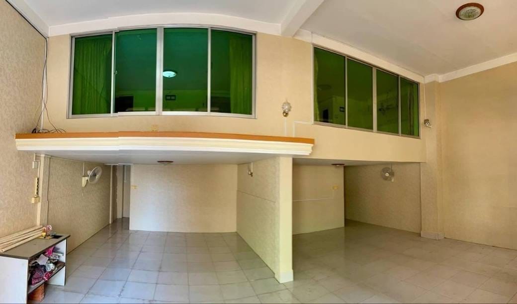 แฟลตเฮ้าส์ สำหรับขาย ใน Meanchey $127,000