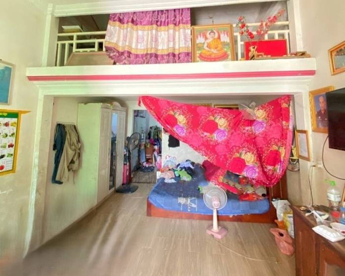 60.8 sqm Living Size House and lot Na prodej in Prek Pnov