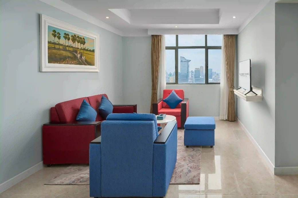 Wyndham Grand Phnom Penh Capital | Condo À louer à Daun Penh $1,000