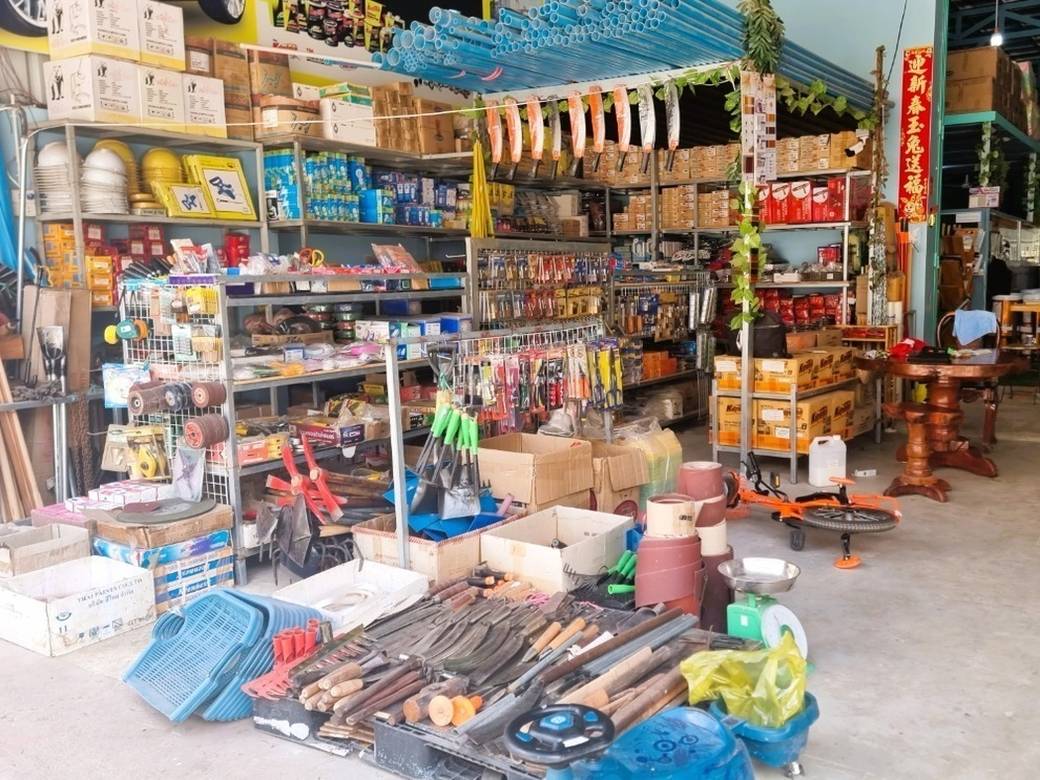 ឃ្លាំង សំរាប់លក់ នៅSerei Saophoan តម្លៃ $270,000