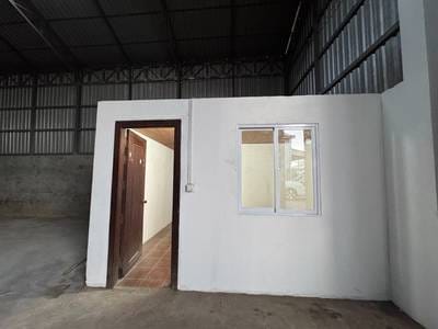 630 sqm Living Size Sklad K pronájmu in Meanchey