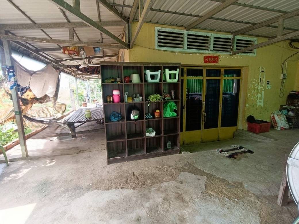 495 sqm Land Size House and lot Na prodej