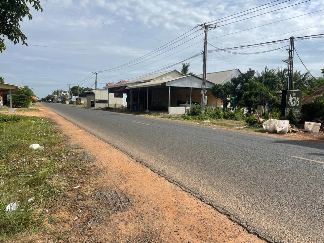 220.1 sqm Living Size Sklad Na prodej in Kampong Tralach