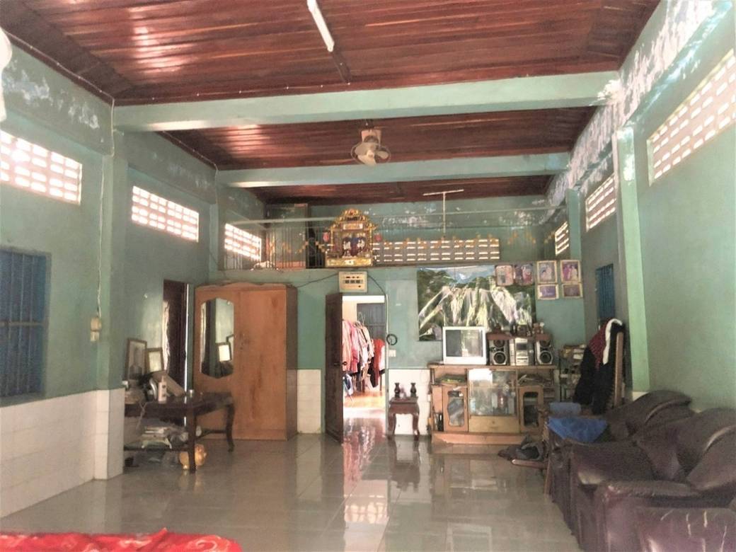 414平方米土地面积的House and lot出售