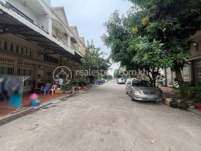 ផ្ទះ តម្លៃ $95,000