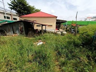 190.8 sqm Living Size House and lot Na prodej in Angk Snuol