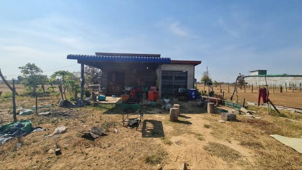 2,400 sqm Land Size House and lot Na prodej