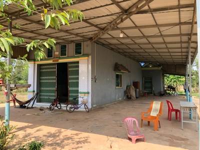 Kampong Trach200平方米使用面积House and lot出售