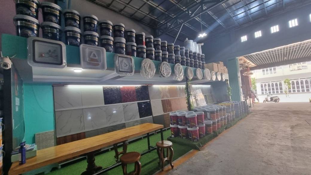 ឃ្លាំង សំរាប់លក់ នៅ អូរអំបិល, សិរីសោភ័ណ, បន្ទាយមានជ័យ