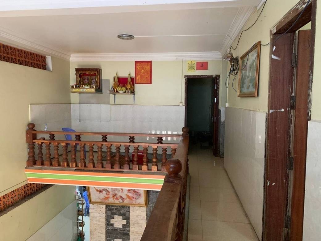 164 sqm Land Size Flat House For Sale