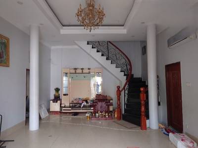 $132,000 Vila