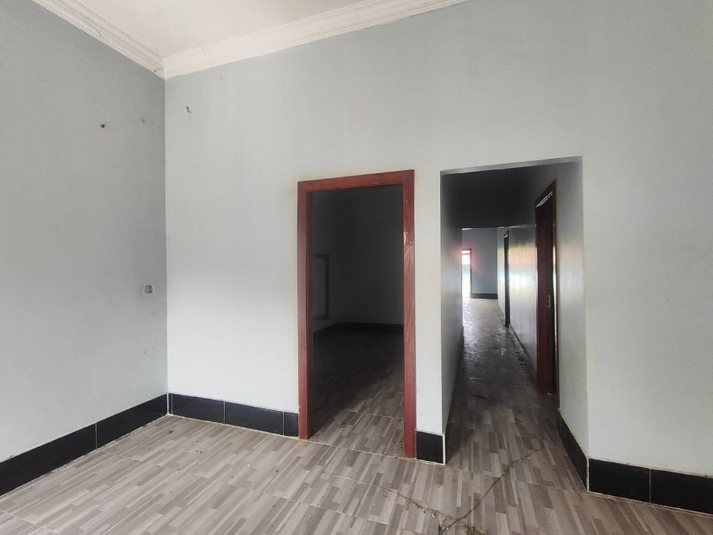 House and lot สำหรับขาย ขนาดที่ดิน 2,736 ตร.ม.