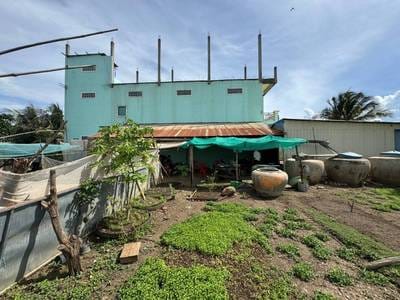 160 sqm Living Size House and lot Na prodej in Kamrieng