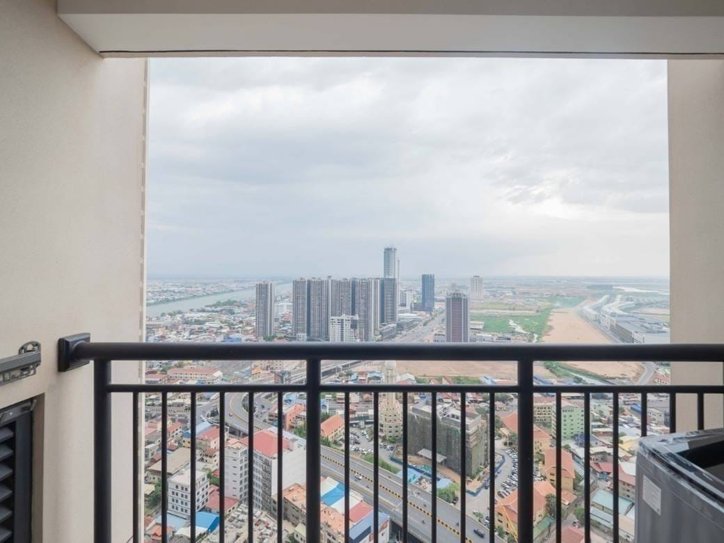 The Pinnacle Residence | Condo For Sale & Rent in Tonle Bassac, Chamkarmon, Phnom Penh