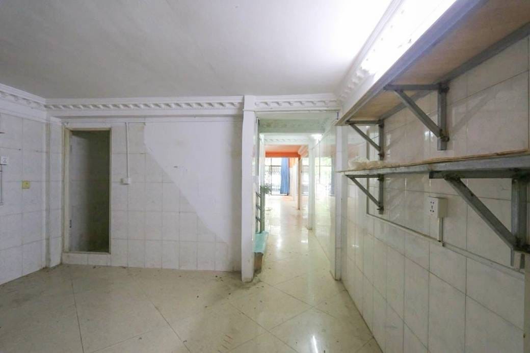 Shophouse K pronájmu in Daun Penh $950