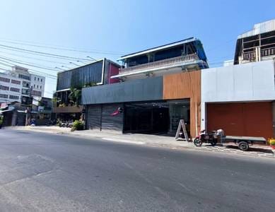 80 sqm Land Size CommercialShophouse K pronájmu