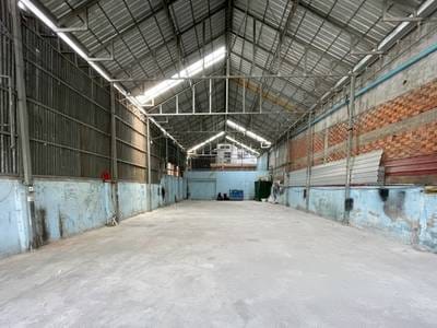 ឃ្លាំង សំរាប់ជួល នៅ7 Makara តម្លៃ $1,100