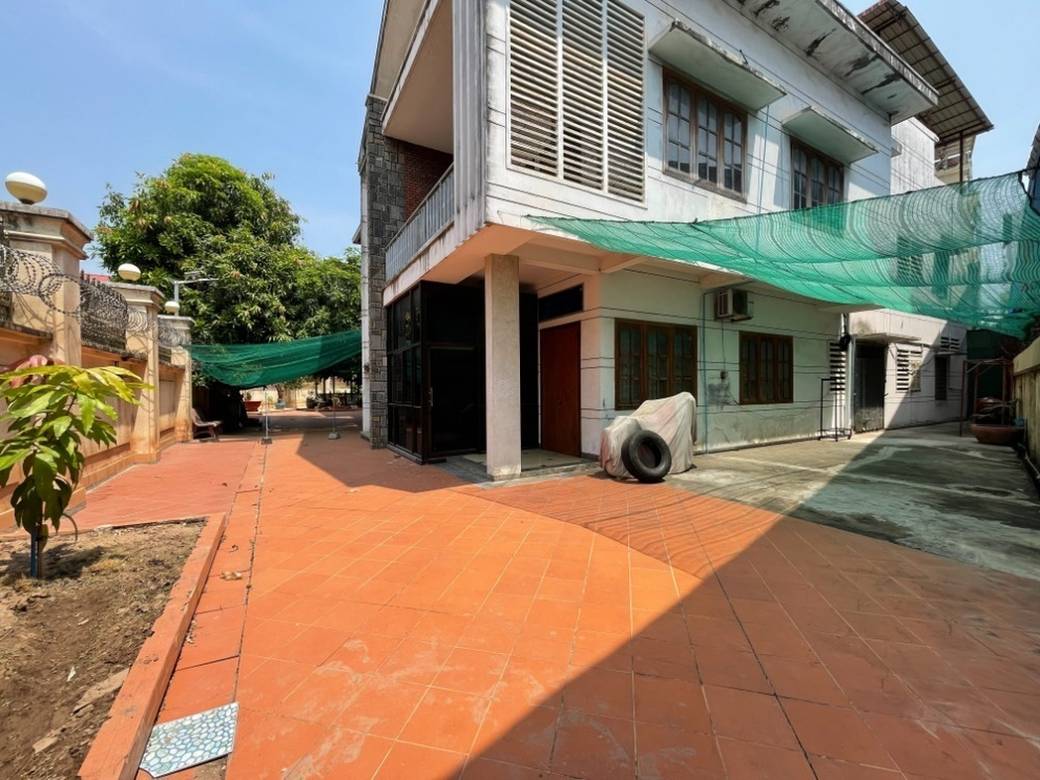 700 sqm Land Size Vila Na prodej