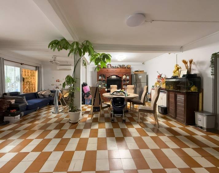 Daun Penh Villa For Sale & Rent in Daun Penh