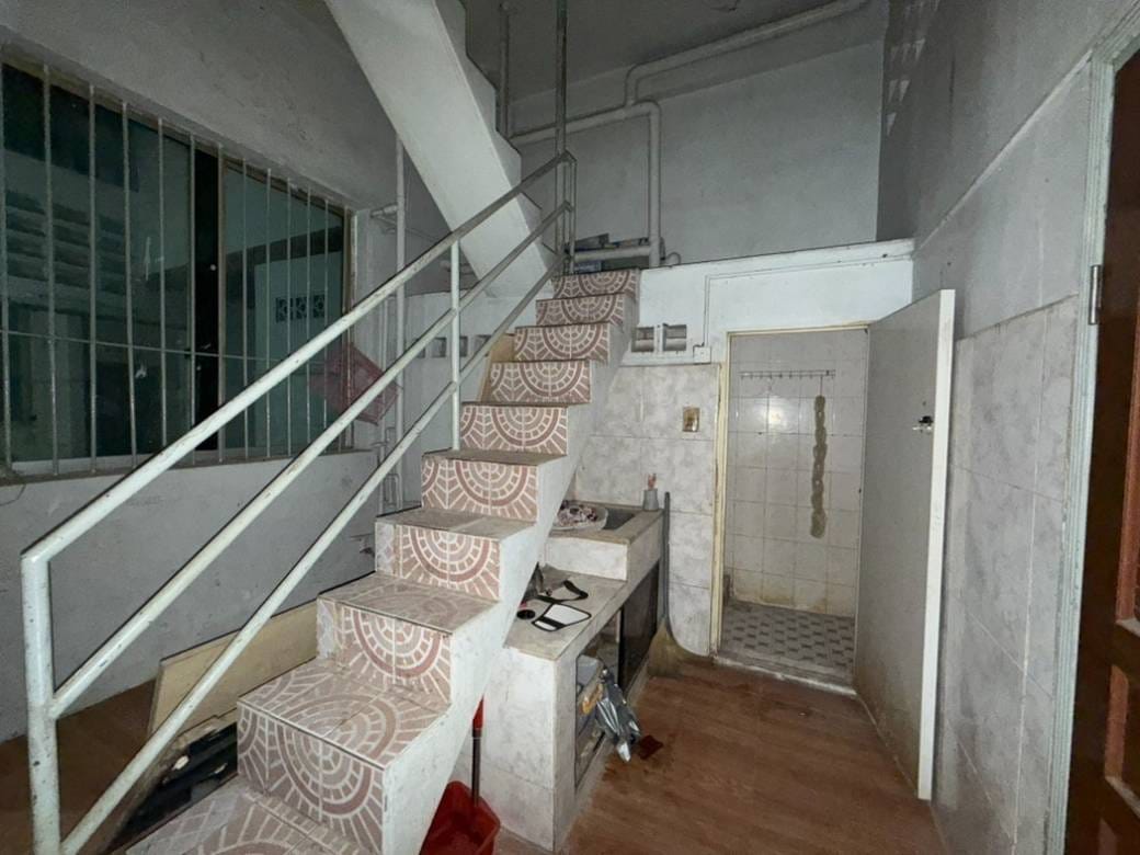 345 sqm Living Size Shophouse K pronájmu in Daun Penh