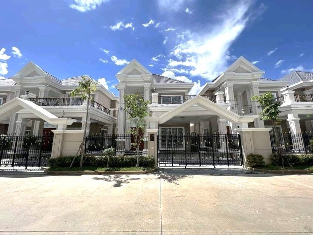Single Villa for Sale I Borey ML