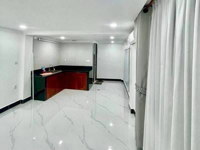 BKK 2 Shophouse For Rent in BKK 2
